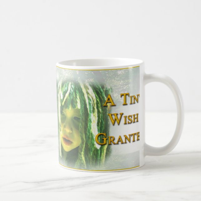 Un souhait minuscule a accordé la tasse (Droite)