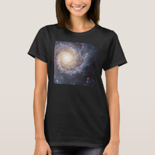 Un T-shirt 74 plus malpropre de galaxie en spirale