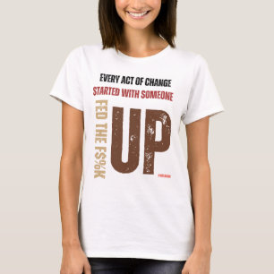 Un T-shirt BIPOC à ras bord