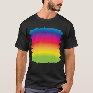 Un T-shirt d'arc-en-ciel