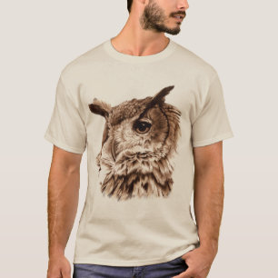 Un T-shirt plus ancien et plus sage d'art de hibou