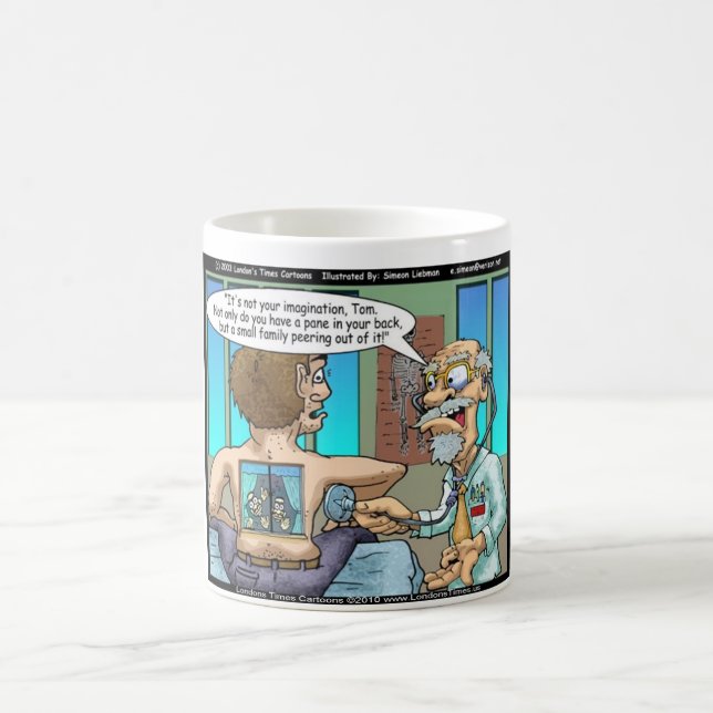 Un véritable dos douleur drôles de T-shirts, mugs  (Centre)