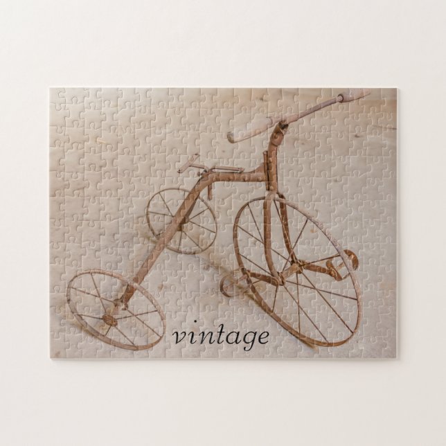 UN VIEUX TRICYCLE 1928  PUZZLE (Horizontal)