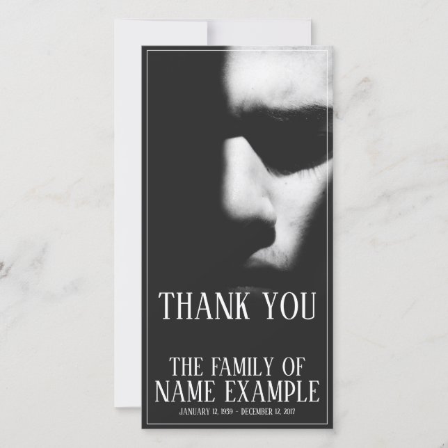 Un visage endormi à mi-ombre (Devant)