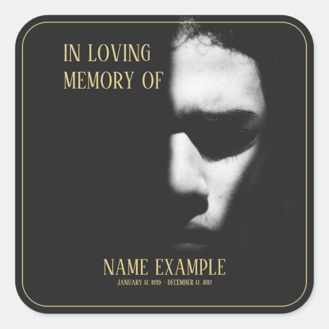 Un visage endormi dans un autocollant carré à moit (Devant)