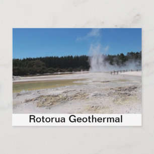 Une belle carte postale de la zone géothermique de