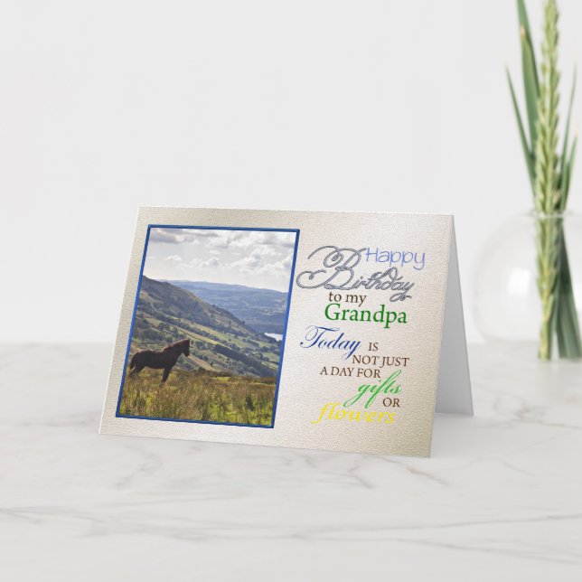 Une carte d'anniversaire pour grand-père. (Devant)