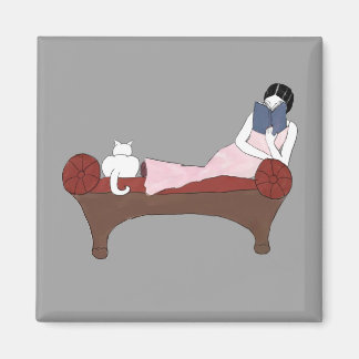Une dame, un chat et un très bon aimant de livre
