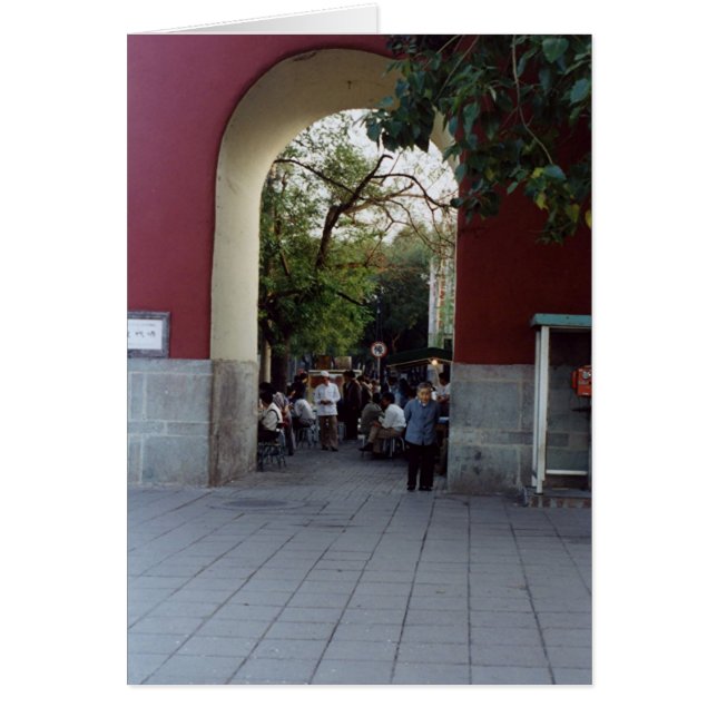 Une femme dans un archipel (Devant)