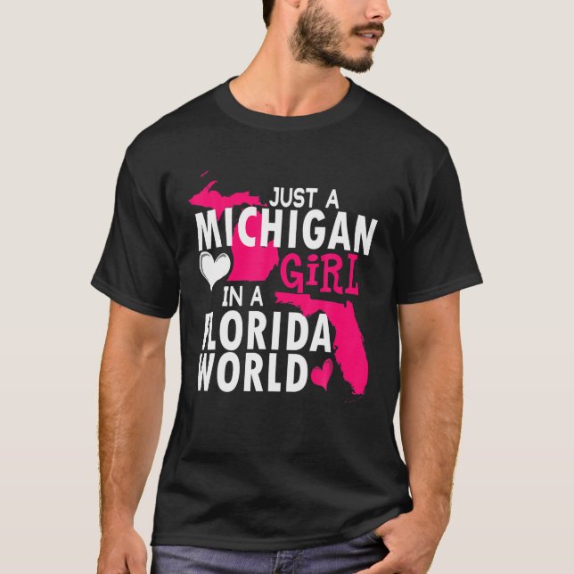 une fille du michigan dans un t-shirt world de flo (Devant)