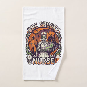 Une infirmière effrayante Halloween squelette poti