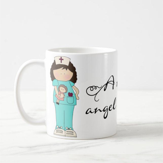 Une infirmière est... Mug (Gauche)