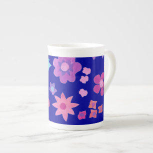 Une jolie Mug de Chine à fleur bleu foncé