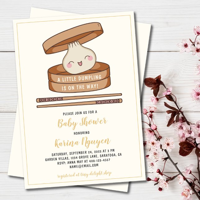 Une Petite Invitation De Baby shower En Doublure (Créateur téléchargé)