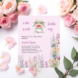 Une petite invitation de Baby shower rose lapin do