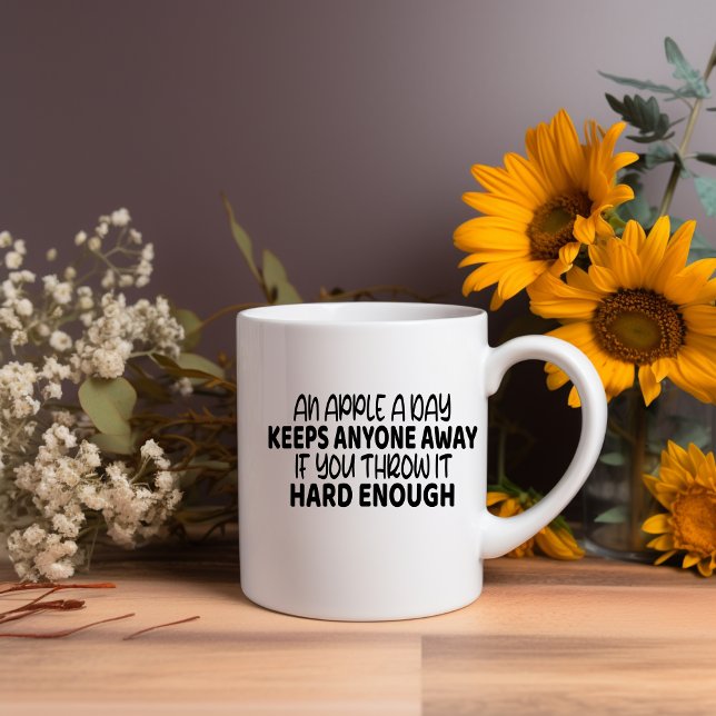 Une pomme par jour... Mème Mug (Créateur téléchargé)