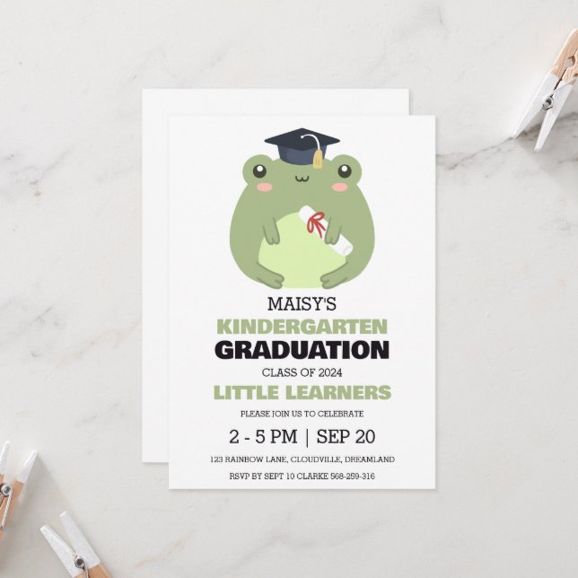 Une simple invitation à la remise des diplômes de  (Devant/Arrière en situation)