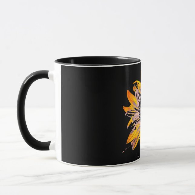 Une tasse à deux tons avec un design personnalisé (Gauche)