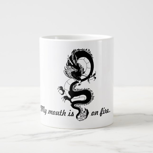 Une tasse classique avec un dragon (Devant)