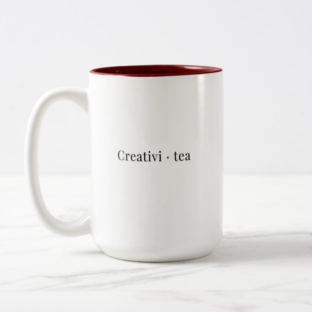 Une tasse minimaliste de thé (Gauche)