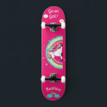 Unicorne sur skateboard avec légendes personnalisé<br><div class="desc">Unicorne sur skateboard avec légendes personnalisées Unicorn Personnalisé Skateboard CLIQUEZ SUR OPTION PERSONNALISER MODÈLE ET ENTREZ LE NOM. vous pouvez également personnaliser d'autres légendes. skateboard cool conçu avec des couleurs vives et pour l'arrière - plan et une licorne funky chevauchant un skateboard. Ce Skateboard est une excellente idée cadeau pour...</div>