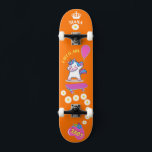 Unicorne sur skateboard avec légendes personnalisé<br><div class="desc">Unicorne sur skateboard avec légendes personnalisées Unicorn Personnalisé Skateboard CLIQUEZ SUR OPTION PERSONNALISER MODÈLE ET ENTREZ LE NOM. vous pouvez également personnaliser d'autres légendes. skateboard cool conçu avec des couleurs vives et pour l'arrière - plan et une licorne funky chevauchant un skateboard. Ce Skateboard est une excellente idée cadeau pour...</div>