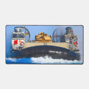 US BEACH ASSAULT - LCAC