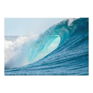 Vague surfante de baril cassant la copie de photo