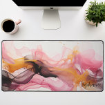 Vagues Abstraites en or rose noir personnalisées<br><div class="desc">Dévoiler notre Mat aux vagues Liquides Personnalisées Noir, Rose et Or. Ce design captivant présente un motif abstrait d'ondes fluides dans une élégante harmonie de tons noir, rose et or. Le contraste saisissant crée une atmosphère luxueuse, tandis que la fonctionnalité personnalisée ajoute une touche unique à ce design. Cette pièce...</div>
