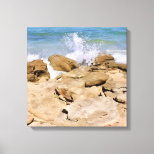 Vagues sur toile de rivage de côte rocheuse Océan