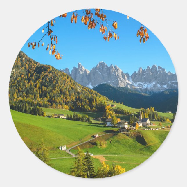 Val di Funes vallée avec autocollant rond feuilles (Devant)