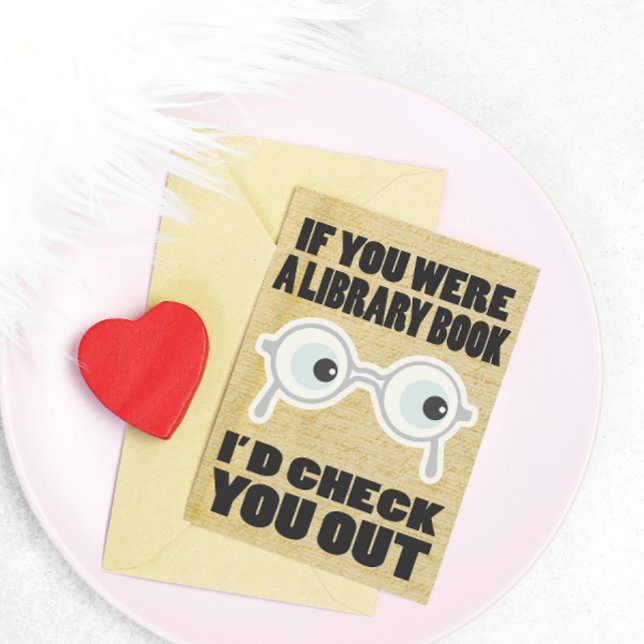 Valentines romantiques Livre Lovers Carte de voeux (Your love life will be totally “booked” up with this adorable card for book worms.)