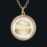 Vanilla Cream Puff French Pastry Dessert Collier<br><div class="desc">Le collier présente une illustration originale d'un délicieux bouffon à la vanille surmonté d'un sucre en poudre !</div>