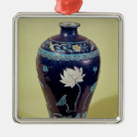 Vase à Ming avec la décoration de trois couleurs