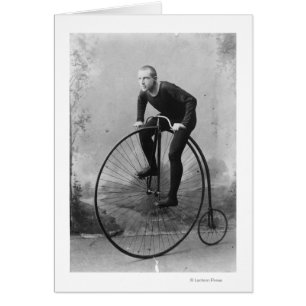 Vélo avec grande roue avant