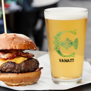 Verre 16e Century Celtic Knot Decorative Capital E