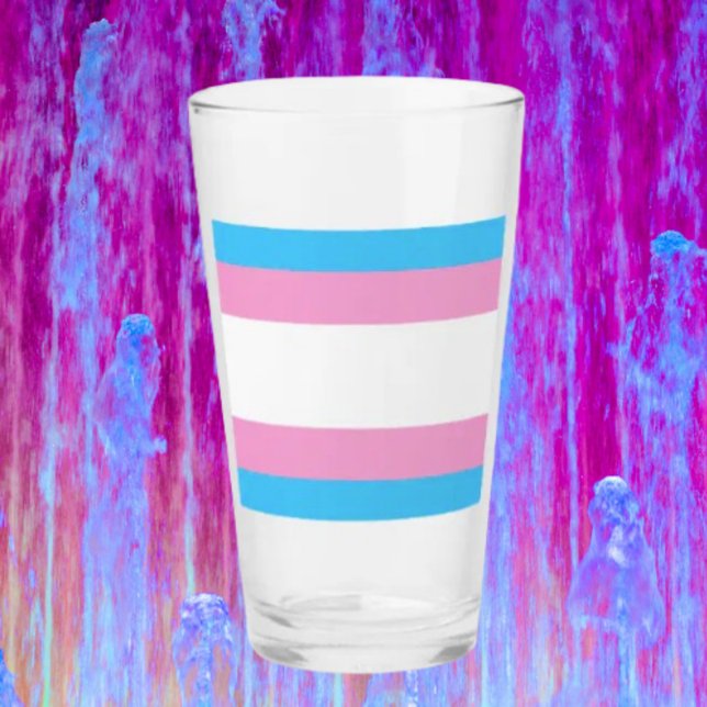 Verre à pinte de fierté trans : Buvez avec fierté (Créateur téléchargé)