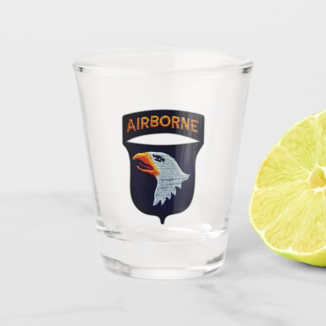 Verre A Shot 101st Vétérans de Fort Campbell de Division (Devant)