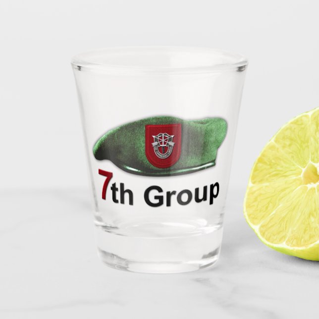 Verre A Shot 7ème Vétéran de bérets verts de groupe de forces (Devant)