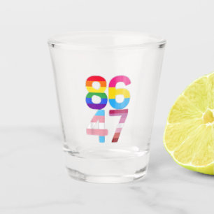 Verre A Shot 86 47 Anti Trump Funny LGBTQ Pride Mois Cadeau