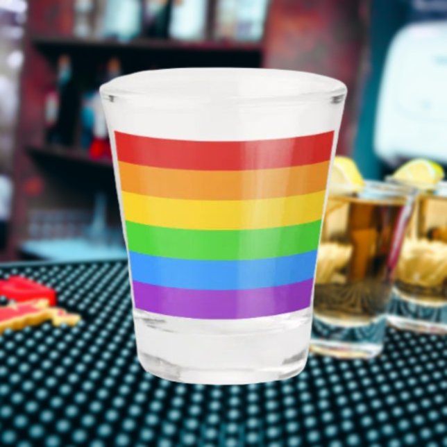 Verre A Shot À la fierté : Drapeau arc-en-ciel (Créateur téléchargé)