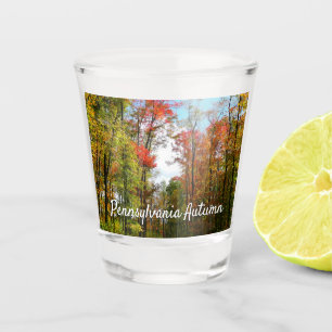 Verre A Shot Arbres d'automne et ciel bleu Photographie de la n