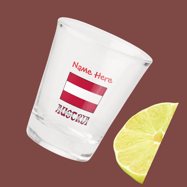 Verre A Shot Autriche Drapeau autrichien Rouge Personnalisé (Shot glass with Austrian flag and the word AUSTRIA below in flag colors. Add name above in red text )