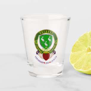 Verre A Shot Bouclier irlandais Ahearne et Claddagh