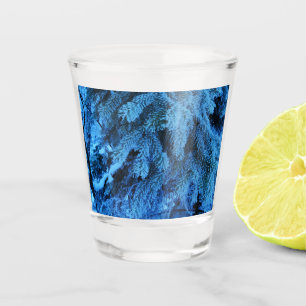 Verre A Shot Branches d'épinette recouvertes de neige et de gel