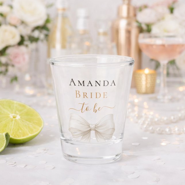 Verre A Shot Bride to be ivory bow pearls elegant Bachelorette (Créateur téléchargé)