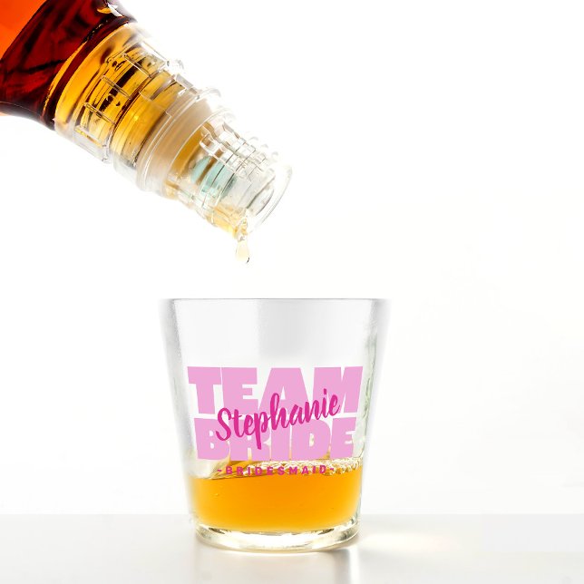 Verre A Shot Cadeau Rose Demoiselle d'Honneur Nom des Filles de (Team Bride Bridal Party Name Bridesmaid Pink Favor Shot Glass)