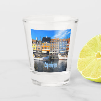 Verre A Shot Copenhague Danemark Résidences Nyhavn