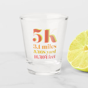 Verre A Shot Course de 5 km en rouge, distance de course à pied