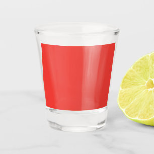 Verre A Shot Créer un Arrière - plan rouge frappant avec bordur